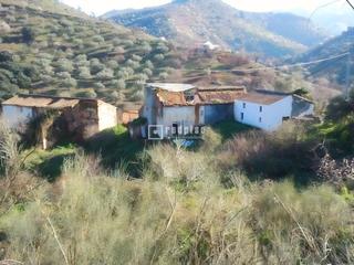 Maison  R3. Conjunto de casas rústicas a restaurar en los montes de málaga Maison  R3. Conjunto de casas rústicas a restaurar en los montes de málaga