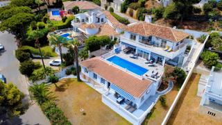 Casa a El Faro de Calaburra - Chaparral. Amplia villa de cinco dormitorios con vistas panorámicas al mar Casa a El Faro de Calaburra - Chaparral. Amplia villa de cinco dormitorios con vistas panorámicas al mar