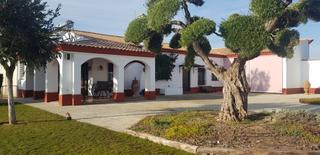 Masia Lugar la linde. Gran casa con todos los lujos y comodidades además de ser explot Masia Lugar la linde. Gran casa con todos los lujos y comodidades además de ser explot