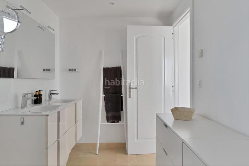 Foto 2a9f07ce-e1f5-4115-b777-70f2fa209306. Dachwohnung mit heizung parking pool in Calahonda Mijas Foto 2a9f07ce-e1f5-4115-b777-70f2fa209306. Dachwohnung mit heizung parking pool in Calahonda Mijas