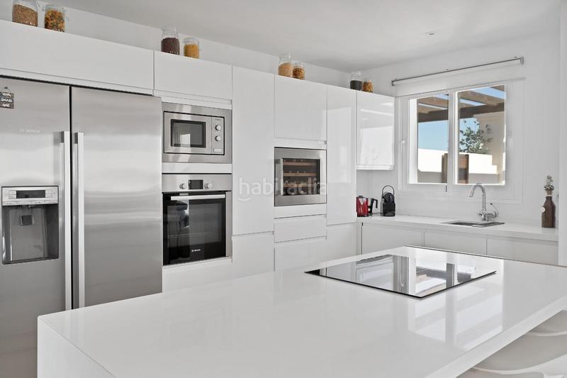 Foto c056e01e-edd3-4cbb-bd94-6a81057e7634. Dachwohnung mit heizung parking pool in Calahonda Mijas Foto c056e01e-edd3-4cbb-bd94-6a81057e7634. Dachwohnung mit heizung parking pool in Calahonda Mijas