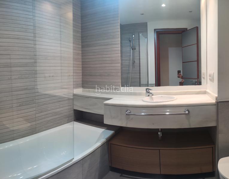 Foto 69020c49-3b6d-489a-8da8-a5565a2f7ab9. Rent flat with heating pool in Camas Foto 69020c49-3b6d-489a-8da8-a5565a2f7ab9. Rent flat with heating pool in Camas