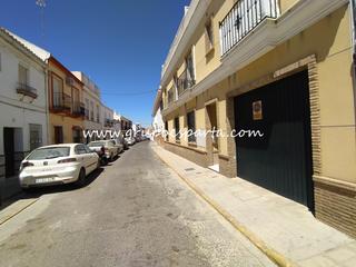 Aparcament cotxe a Calle josé álvarez 23. Plazas de parking. sanlúcar la mayor Aparcament cotxe a Calle josé álvarez 23. Plazas de parking. sanlúcar la mayor