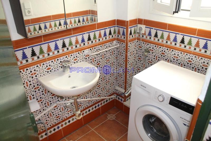 Foto 06a84e0a-36b6-426f-a9b1-0c988d70e684. Piso  locales comerciales en coria del rio en Coria del Río Foto 06a84e0a-36b6-426f-a9b1-0c988d70e684. Piso  locales comerciales en coria del rio en Coria del Río