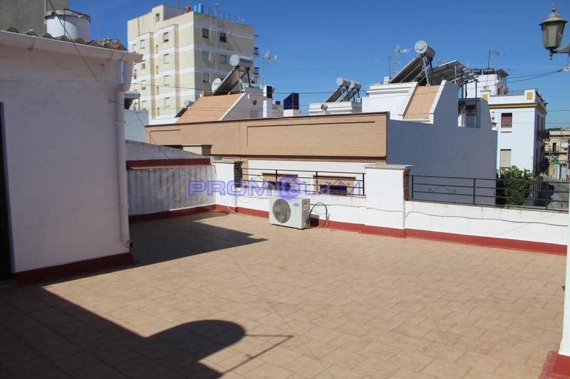 Foto a90efb3d-5c24-4f88-bcd8-f8b204a4d600. Piso  locales comerciales en coria del rio en Coria del Río Foto a90efb3d-5c24-4f88-bcd8-f8b204a4d600. Piso  locales comerciales en coria del rio en Coria del Río