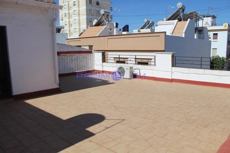 Foto e271411d-fc2b-420f-9250-ec5f0bfcfc35. Piso  locales comerciales en coria del rio en Coria del Río Foto e271411d-fc2b-420f-9250-ec5f0bfcfc35. Piso  locales comerciales en coria del rio en Coria del Río