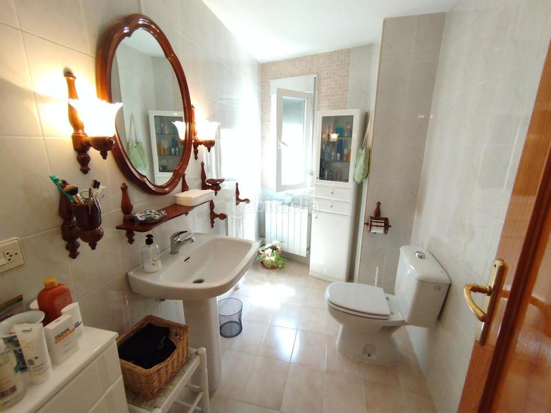 Foto e49e583a-308f-4edb-bca7-af10bf4aadad. Casa pareada en Güevéjar Foto e49e583a-308f-4edb-bca7-af10bf4aadad. Casa pareada en Güevéjar