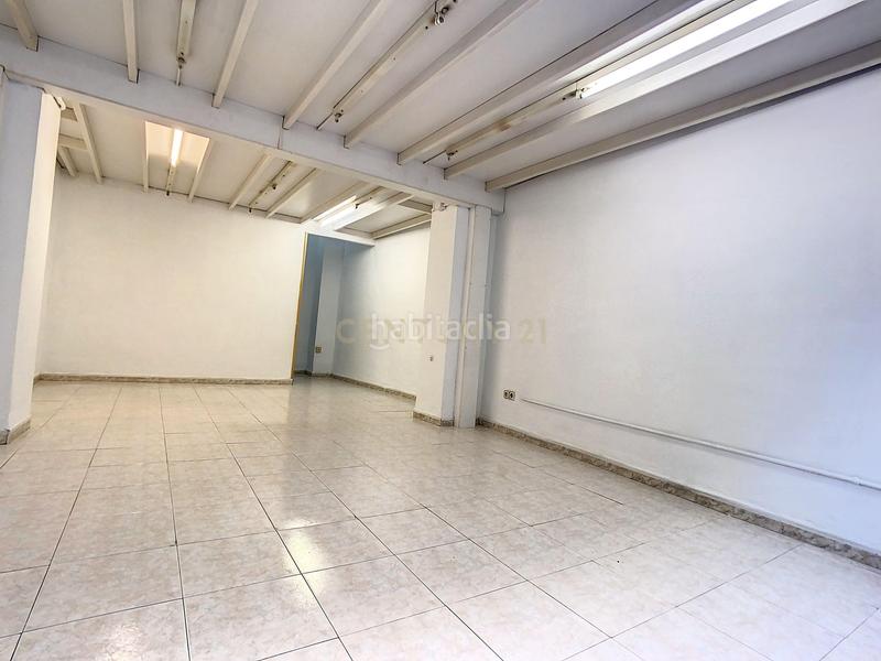 Foto a21b7593-670c-40f6-989b-81bdd629f643. Local comercial a calle picadero 4 a Villanueva De La Concepción Foto a21b7593-670c-40f6-989b-81bdd629f643. Local comercial a calle picadero 4 a Villanueva De La Concepción