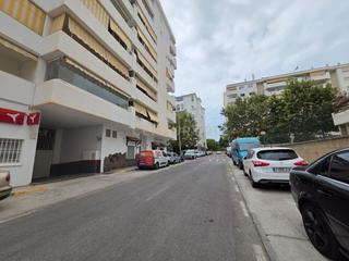 Aparcament cotxe a Cl feria de jerez 1 ed. miramar centro 1fuengirola (málaga). Plaza de parking recinto ferial fuengirola edificio miramar Aparcament cotxe a Cl feria de jerez 1 ed. miramar centro 1fuengirola (málaga). Plaza de parking recinto ferial fuengirola edificio miramar