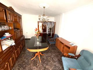 Appartamento in Motril  ciudad. Piso  en motril con cuatro dormitorios, un baño, ascensor  y  mu Appartamento in Motril  ciudad. Piso  en motril con cuatro dormitorios, un baño, ascensor  y  mu