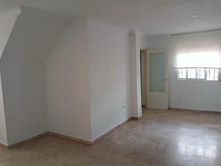 Casa adossada a Casco Histórico - Ribera - San Basilio. Adosado con cochera entre san pedro y la facultad de derecho Casa adossada a Casco Histórico - Ribera - San Basilio. Adosado con cochera entre san pedro y la facultad de derecho