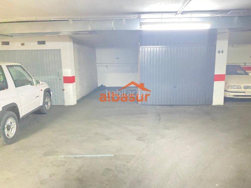 Foto 5a9cc506-f0b7-48f1-9ef5-aeac0970e59a. Parking voiture dans Ciudad Jardín - Zoco Córdoba Foto 5a9cc506-f0b7-48f1-9ef5-aeac0970e59a. Parking voiture dans Ciudad Jardín - Zoco Córdoba