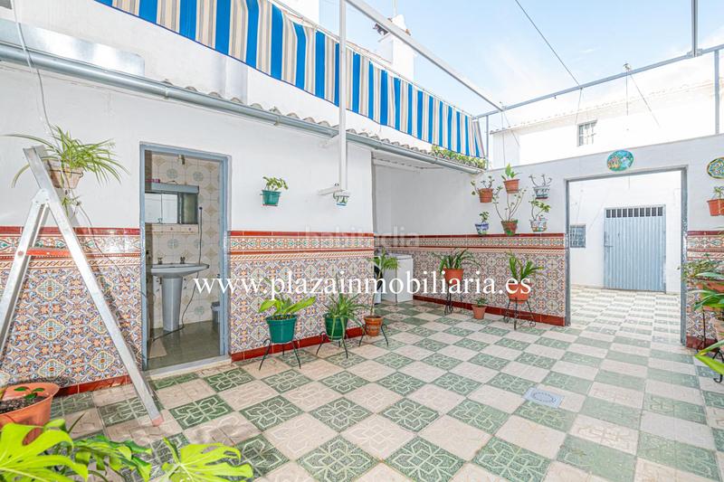 Foto cbda445a-7556-400b-bf63-f3a6c12188cb. Casa a Centro Lucena Foto cbda445a-7556-400b-bf63-f3a6c12188cb. Casa a Centro Lucena