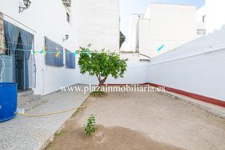 Maison à Centro. Casa de 4 hab. zona del barrio de la aurora por 270.000 euros. Maison à Centro. Casa de 4 hab. zona del barrio de la aurora por 270.000 euros.