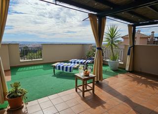 Casa aparellada  Calle menta. De las mejores casas de mirabueno, en esquina, con vistas espect Casa aparellada  Calle menta. De las mejores casas de mirabueno, en esquina, con vistas espect