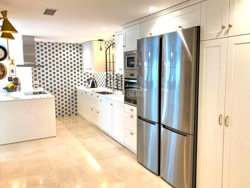 Foto 341dead9-0806-4581-a676-f44bb022063e. Maison jumelée avec cheminée piscine dans Urbadiez - Entrepuentes Sevilla Foto 341dead9-0806-4581-a676-f44bb022063e. Maison jumelée avec cheminée piscine dans Urbadiez - Entrepuentes Sevilla