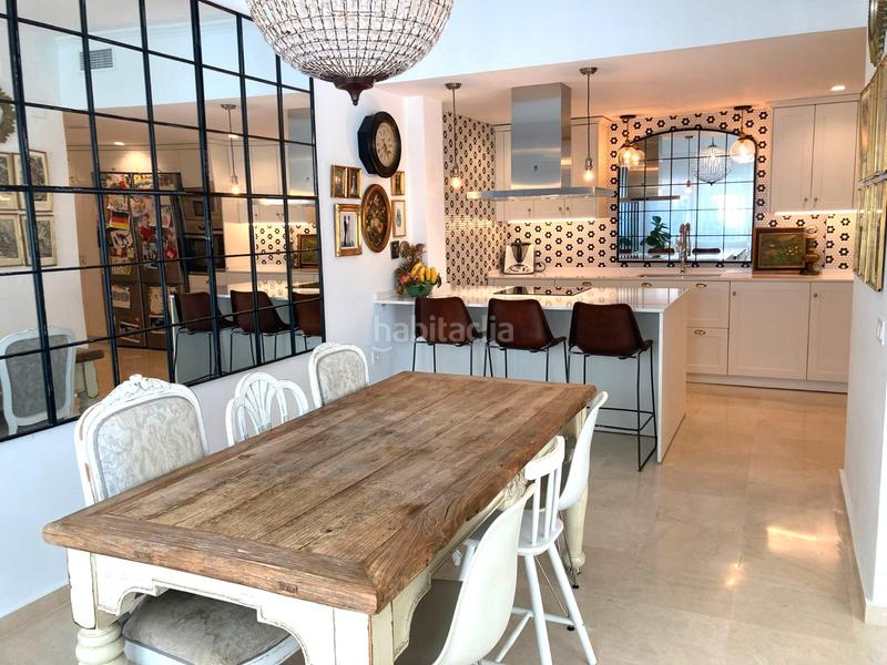 Foto 78dbcde6-9c32-48b4-a4ae-ccb204d02c21. Maison jumelée avec cheminée piscine dans Urbadiez - Entrepuentes Sevilla Foto 78dbcde6-9c32-48b4-a4ae-ccb204d02c21. Maison jumelée avec cheminée piscine dans Urbadiez - Entrepuentes Sevilla