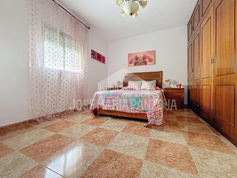 Foto 6ec3b656-c3b8-45a7-905c-48eadcf0fec7. Casa amb aparcament a Pago San José - Princi - Jerez Jerez de la Frontera Foto 6ec3b656-c3b8-45a7-905c-48eadcf0fec7. Casa amb aparcament a Pago San José - Princi - Jerez Jerez de la Frontera
