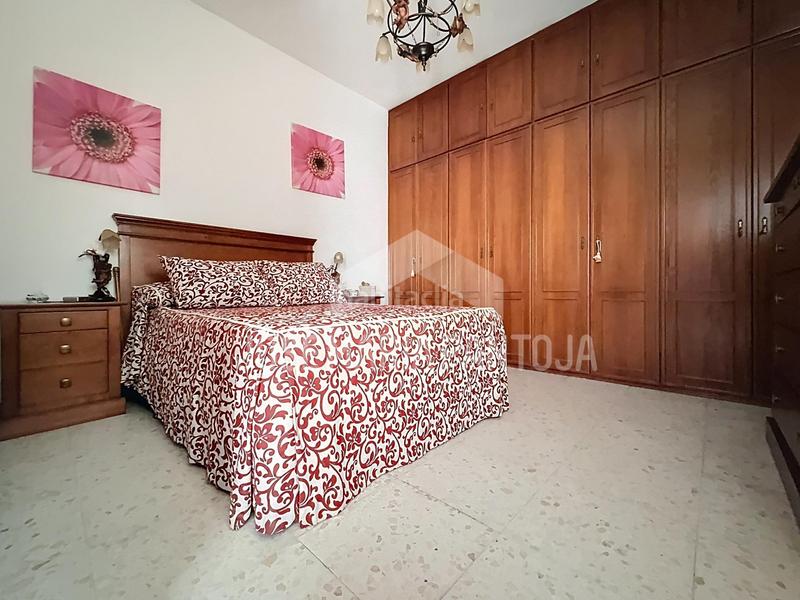 Foto b663e506-d162-4381-b00c-14050698db4e. Casa amb aparcament a Pago San José - Princi - Jerez Jerez de la Frontera Foto b663e506-d162-4381-b00c-14050698db4e. Casa amb aparcament a Pago San José - Princi - Jerez Jerez de la Frontera