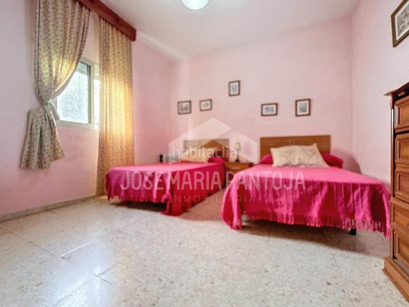Foto ba394b7b-2191-4942-8cdb-37dd32b3cc4a. Casa amb aparcament a Pago San José - Princi - Jerez Jerez de la Frontera Foto ba394b7b-2191-4942-8cdb-37dd32b3cc4a. Casa amb aparcament a Pago San José - Princi - Jerez Jerez de la Frontera