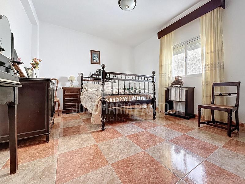 Foto e3c7d799-0e7c-4984-9048-e31bdd7a88c2. Casa amb aparcament a Pago San José - Princi - Jerez Jerez de la Frontera Foto e3c7d799-0e7c-4984-9048-e31bdd7a88c2. Casa amb aparcament a Pago San José - Princi - Jerez Jerez de la Frontera