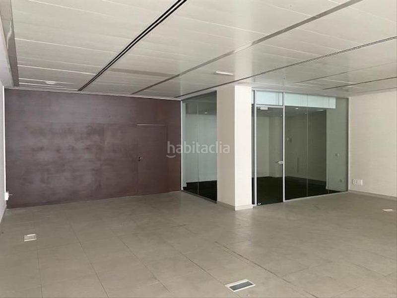 Foto 7d87b2e0-f13c-4b94-8f6f-f6ecc3e680de. Local comercial a Rinconada Alcalá de Henares Foto 7d87b2e0-f13c-4b94-8f6f-f6ecc3e680de. Local comercial a Rinconada Alcalá de Henares