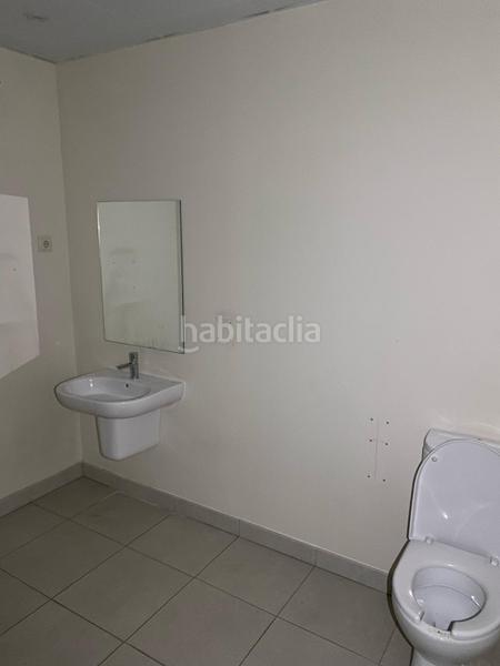 Foto b124dbcc-fcc5-4b57-b0f2-b1018cc9f7bd. Local comercial a Rinconada Alcalá de Henares Foto b124dbcc-fcc5-4b57-b0f2-b1018cc9f7bd. Local comercial a Rinconada Alcalá de Henares