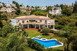 Maison à Benahavís pueblo. Villa de lujo andaluza en el paraíso alto Maison à Benahavís pueblo. Villa de lujo andaluza en el paraíso alto