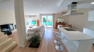 Lloguer Casa adossada en Rincon de loix, s/n. Se vende o alquila con opción Lloguer Casa adossada en Rincon de loix, s/n. Se vende o alquila con opción