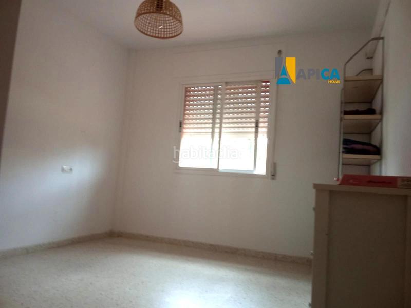 Foto 66df221c-ecd3-49e9-9f00-58a7fd35f834. Casa adossada amb aparcament piscina a La Granja - La Colina - Los Pastores Algeciras Foto 66df221c-ecd3-49e9-9f00-58a7fd35f834. Casa adossada amb aparcament piscina a La Granja - La Colina - Los Pastores Algeciras