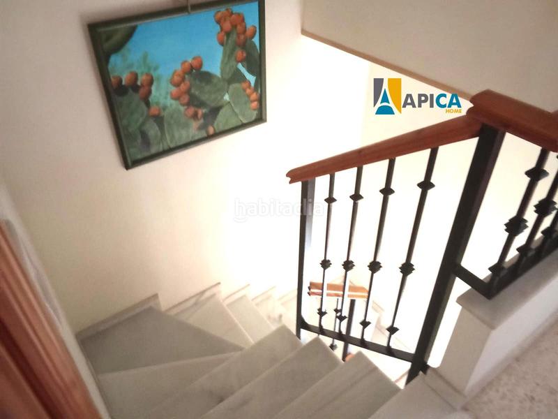 Foto a454aaa3-aa59-4f05-9254-943b2677b960. Casa adossada amb aparcament piscina a La Granja - La Colina - Los Pastores Algeciras Foto a454aaa3-aa59-4f05-9254-943b2677b960. Casa adossada amb aparcament piscina a La Granja - La Colina - Los Pastores Algeciras