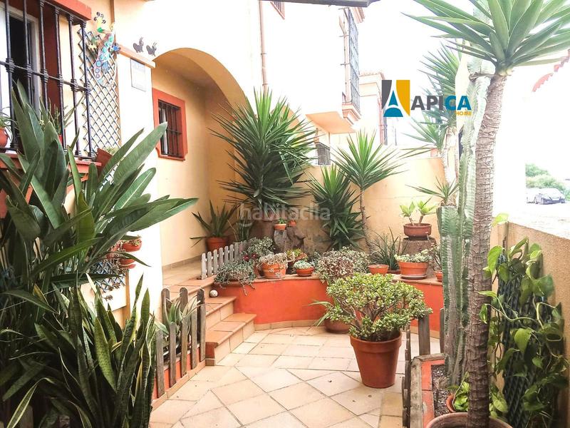 Foto f28f97a8-5f42-4806-8f58-353937850487. Casa adossada amb aparcament piscina a La Granja - La Colina - Los Pastores Algeciras Foto f28f97a8-5f42-4806-8f58-353937850487. Casa adossada amb aparcament piscina a La Granja - La Colina - Los Pastores Algeciras