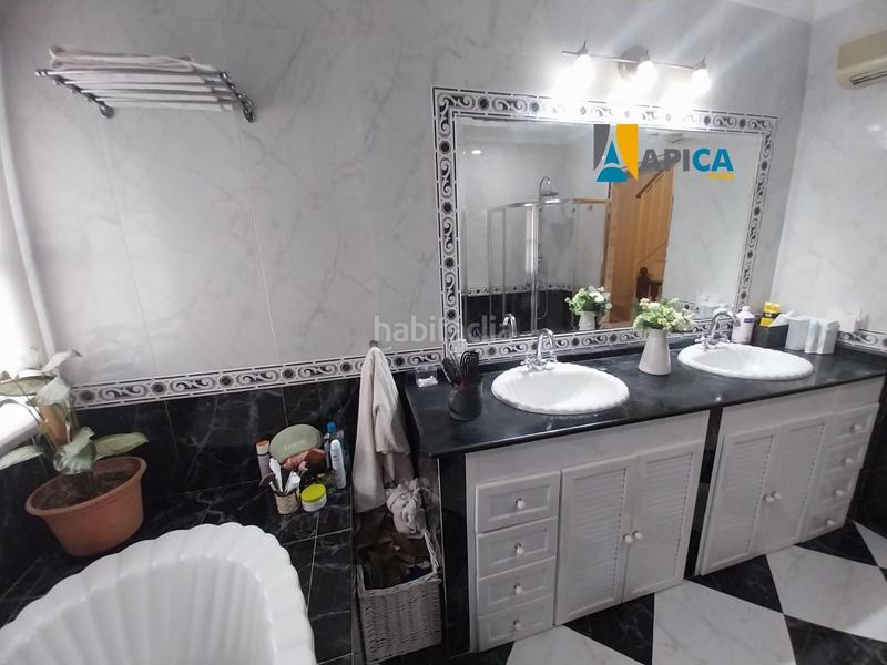 Foto 839e9899-5bf0-447b-8b4f-35a61ae1cdc1. Casa adossada amb calefacció a Centro Puerto Real Foto 839e9899-5bf0-447b-8b4f-35a61ae1cdc1. Casa adossada amb calefacció a Centro Puerto Real