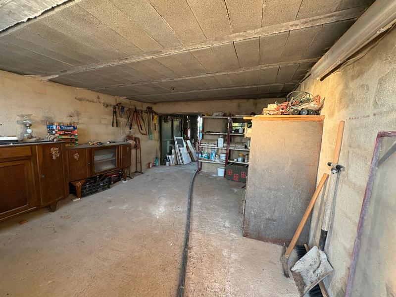 Foto a8a82b49-24f2-4929-8c77-e91a3f8f1d97. Xalet amb aparcament piscina a Cheste Foto a8a82b49-24f2-4929-8c77-e91a3f8f1d97. Xalet amb aparcament piscina a Cheste