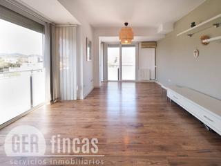 Pis  Infant martí. Con salida a balcón, lavadero y plaza de parking incluida Pis  Infant martí. Con salida a balcón, lavadero y plaza de parking incluida