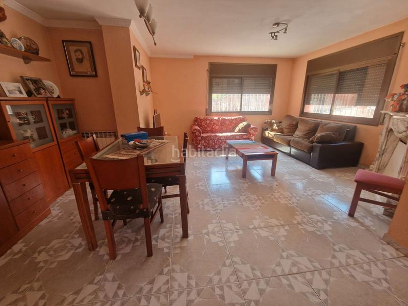 Foto fd00524a-8259-4584-96e8-74ec29e74aba. Casa con camino parcheggio in Canyelles Foto fd00524a-8259-4584-96e8-74ec29e74aba. Casa con camino parcheggio in Canyelles