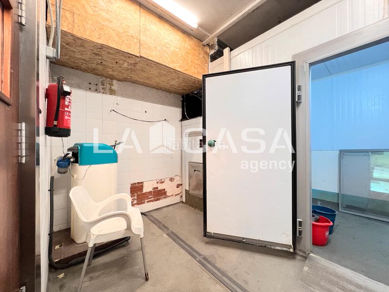 Foto c8476649-a66b-4aec-9a9a-c3dd53a6bd9e. Location local commercial dans La Verneda - La Pau Barcelona Foto c8476649-a66b-4aec-9a9a-c3dd53a6bd9e. Location local commercial dans La Verneda - La Pau Barcelona