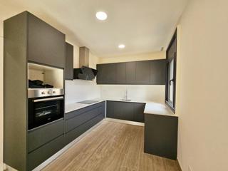 Casa a Creixell. Casa de obra nueva de 3 dormitorios, 2 baños, jardín y garaje Casa a Creixell. Casa de obra nueva de 3 dormitorios, 2 baños, jardín y garaje