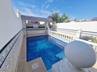 Reihenhaus  Malaga. Adosado con piscina privada en pleno centro de la cala del moral Reihenhaus  Malaga. Adosado con piscina privada en pleno centro de la cala del moral