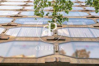Oficina Ronda sant pere. Al lado de plaça catalunya Oficina Ronda sant pere. Al lado de plaça catalunya