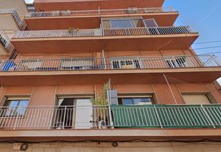 Appartement  Carrer ramon berenguer iii. Piso alquilado a reformar sin contrato alquiler grn Appartement  Carrer ramon berenguer iii. Piso alquilado a reformar sin contrato alquiler grn