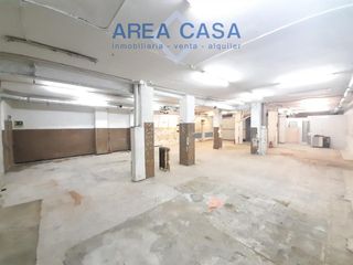 Lloguer Magatzem Piscina, jardin, l´hospitalet de llobregat. Nave industrial de 340m2 en alquiler en la florida-les planes Lloguer Magatzem Piscina, jardin, l´hospitalet de llobregat. Nave industrial de 340m2 en alquiler en la florida-les planes