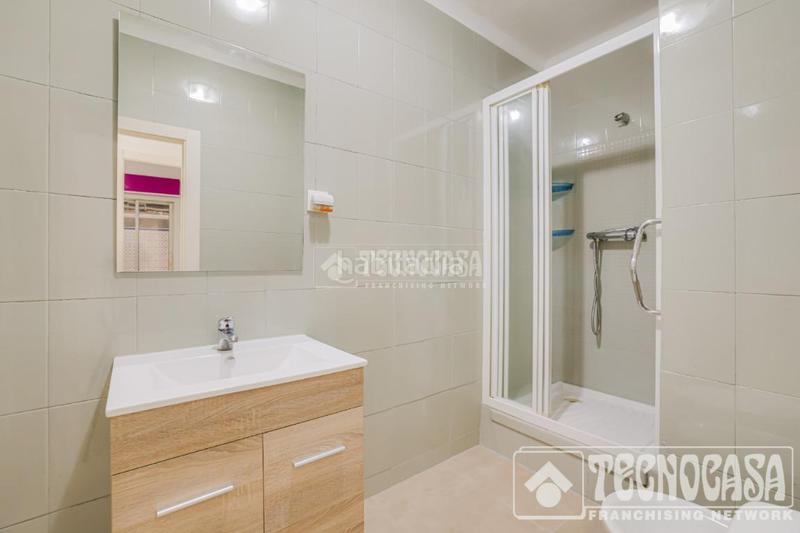 Foto d4c4ac76-dbc8-41f4-bbec-a55095f9c640. Pis a Riu Sud Santa Coloma de Gramenet Foto d4c4ac76-dbc8-41f4-bbec-a55095f9c640. Pis a Riu Sud Santa Coloma de Gramenet