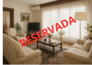 Chalet en Llinars del Vallès. Casa amb jardí i encant clàssic al centre de llinars del vallès Chalet en Llinars del Vallès. Casa amb jardí i encant clàssic al centre de llinars del vallès