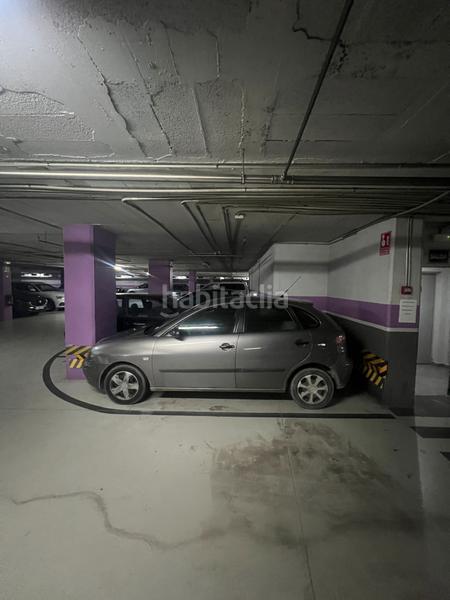 Foto f5b9fc91-9898-424a-9ecb-00d9b74b8816. Parking voiture dans Vinyets-Molí Vell Sant Boi de Llobregat Foto f5b9fc91-9898-424a-9ecb-00d9b74b8816. Parking voiture dans Vinyets-Molí Vell Sant Boi de Llobregat