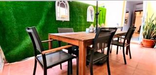 Pis a Parque de la Paloma. Amplio apartamento con patio privado en avenida gamonal Pis a Parque de la Paloma. Amplio apartamento con patio privado en avenida gamonal