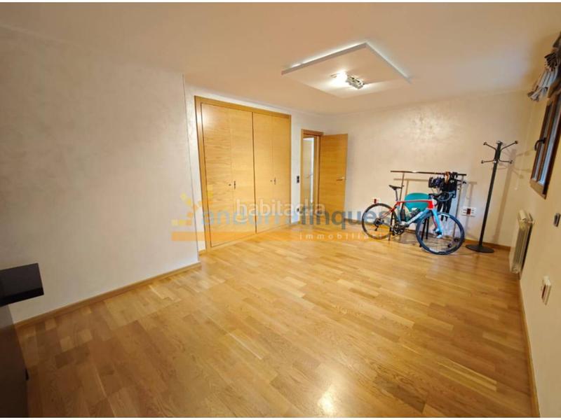 Foto ff78e7fe-4366-4a26-8dbc-cd406105d8d0. Pis amb aparcament a Ordino-ansalonga-sornás Ordino Foto ff78e7fe-4366-4a26-8dbc-cd406105d8d0. Pis amb aparcament a Ordino-ansalonga-sornás Ordino