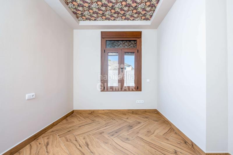 Foto 42ef0d7c-6601-4053-b951-67b764f0d577. Xalet amb calefacció aparcament a Parque Avenida Jerez de la Frontera Foto 42ef0d7c-6601-4053-b951-67b764f0d577. Xalet amb calefacció aparcament a Parque Avenida Jerez de la Frontera