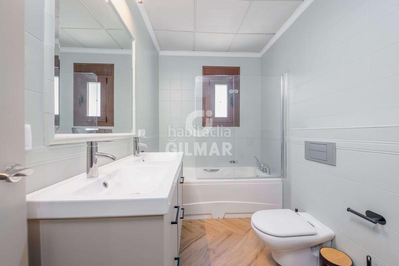 Foto 9eb2c308-2ea6-4750-a1c2-9da2f31e3add. Xalet amb calefacció aparcament a Parque Avenida Jerez de la Frontera Foto 9eb2c308-2ea6-4750-a1c2-9da2f31e3add. Xalet amb calefacció aparcament a Parque Avenida Jerez de la Frontera