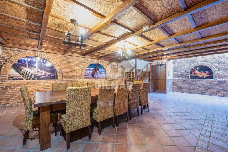 Foto a957e0ca-a73f-4613-829a-f1e5c52d8ea2. Xalet amb calefacció aparcament a Parque Avenida Jerez de la Frontera Foto a957e0ca-a73f-4613-829a-f1e5c52d8ea2. Xalet amb calefacció aparcament a Parque Avenida Jerez de la Frontera